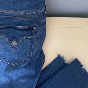 Womens skinny jeans 
Hudson Jeans- Collin Mid-Rise Skinny Ankle Jeans size 27